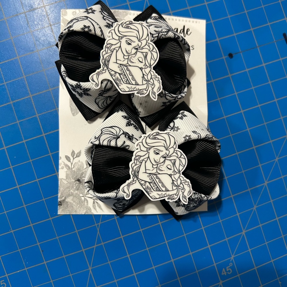 Frozen Black and White Hair Bows
